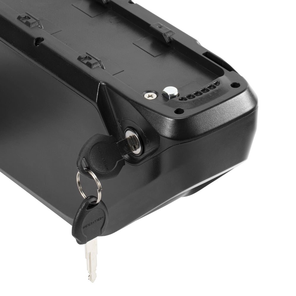 E-Bike Battery 48V 17.4Ah Li-ion Pedelec Battery with Anderson Plug E-Bike Down Tube  for 48V 250W-1200W Motor Kit, with Chager,key,Discharger connector  1.Technical Data  Voltage: 48V Capacity: 17.4Ah Energy: 837Wh Discharging plug: 5 Pins Weight(with holder): ca. 4.7kg Cell: High Power 18650 Cycle Life(time): 1000+ Standard Current: 10A Max Current: 30A Protect Current: 60A End Voltage: 36.4V Charge Voltage: 54.6V Charge Current: 3A